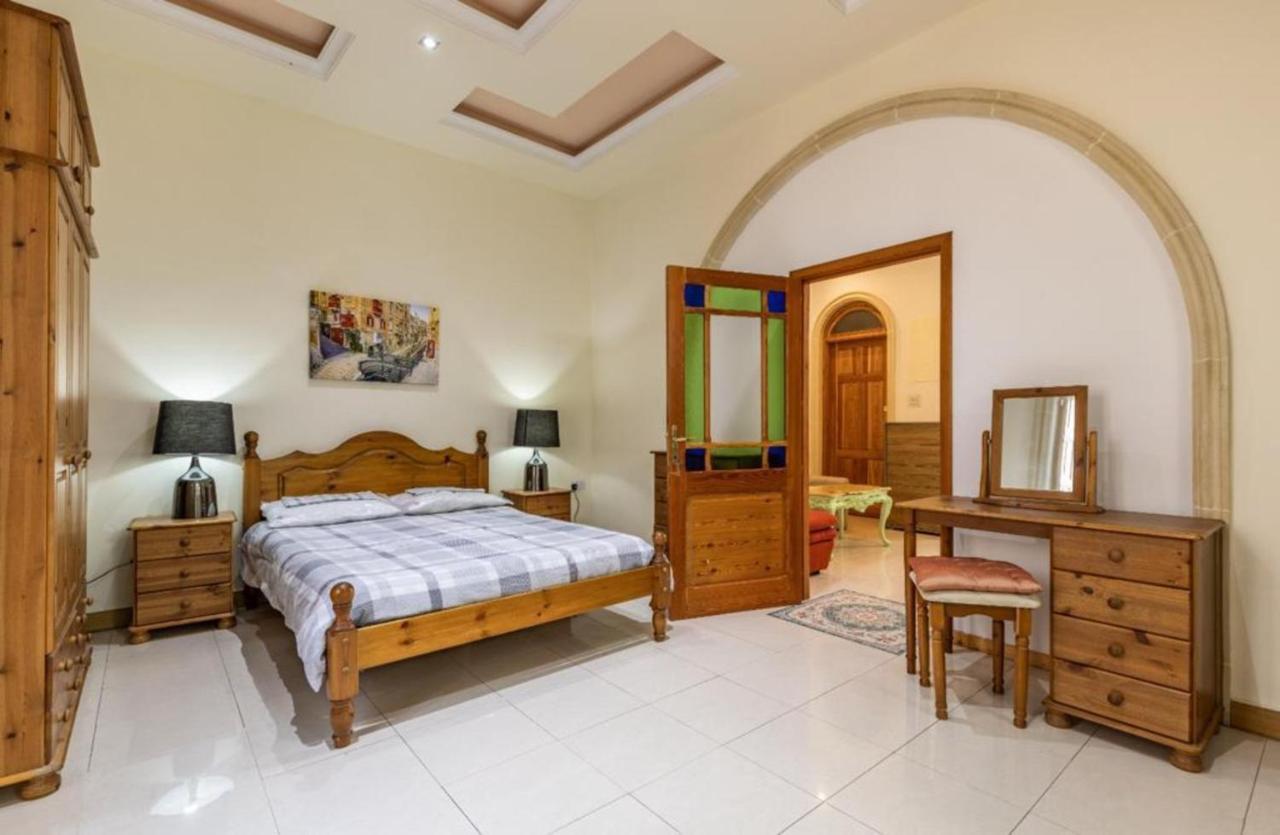 Ta' Marija Home Sliema Exteriör bild